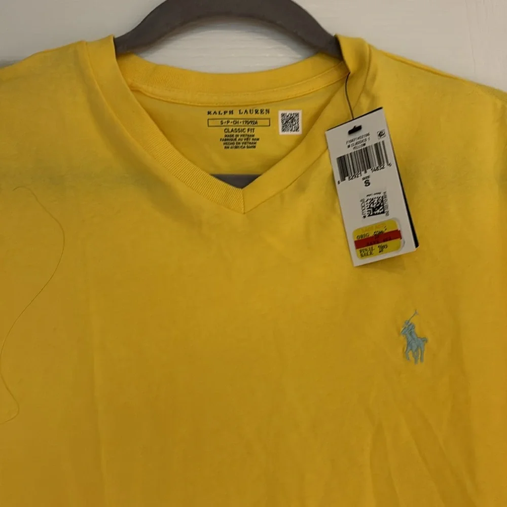 NWT Men’s Polo classic Fit T Size Small - Picture 2 of 3